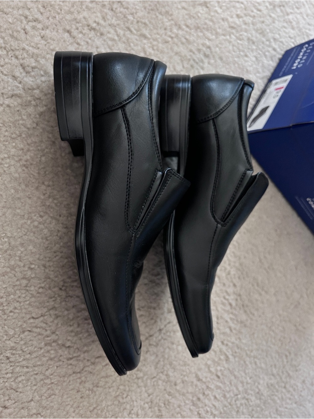 Men’s Black Dress Shoes - Picture 3 of 7